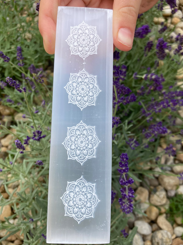 Szelenit mandala mintás hangoló alátét